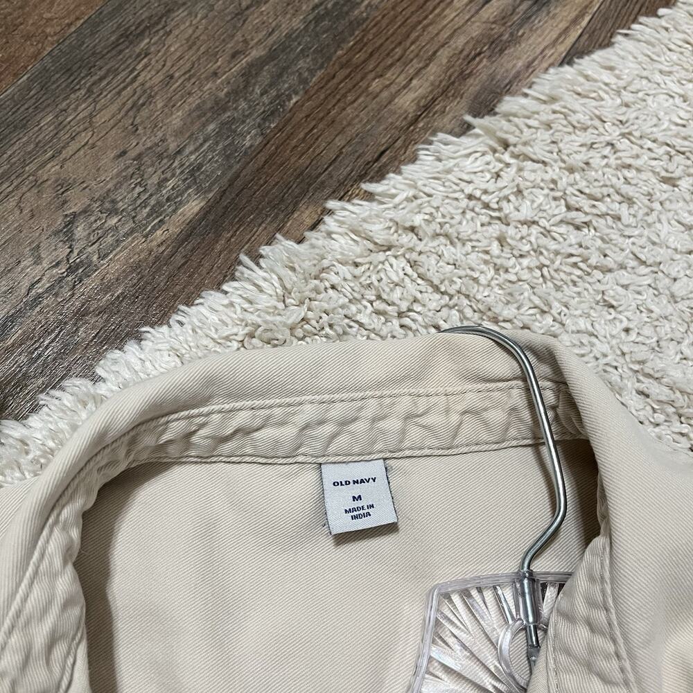 Old Navy Size Medium Beige Button Front Short Sle… - image 3